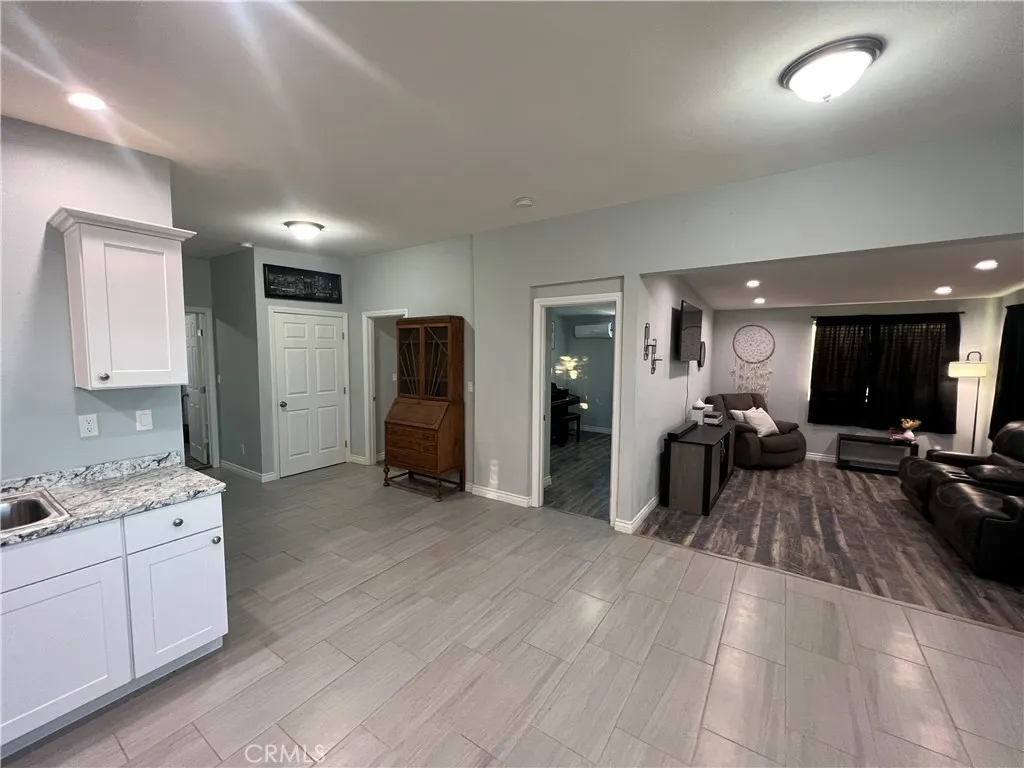 Additional image 14 of 20240 Juniper Rd, Apple Valley, CA 92308