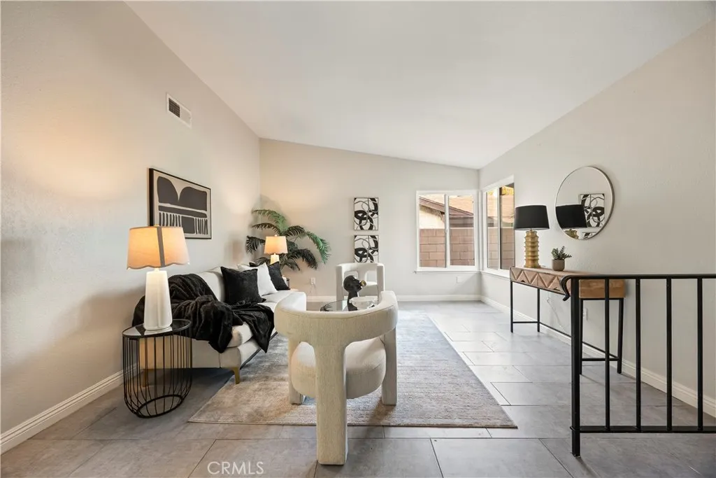 Additional image 5 of 423 Montezuma Street, Ontario, CA 91762