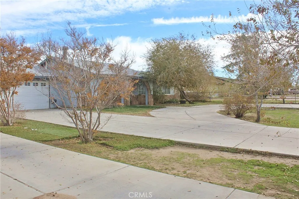 Additional image 3 of 10753 Pinon Avenue, Hesperia, CA 92345