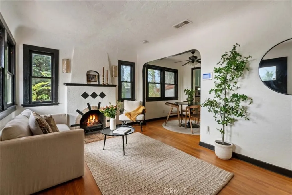 Additional image 51 of 2123 Branden Street, Los Angeles, CA 90026