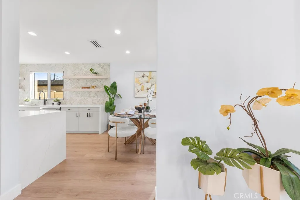 Additional image 68 of 5700 Vista Del Monte, Sherman Oaks, CA 91411