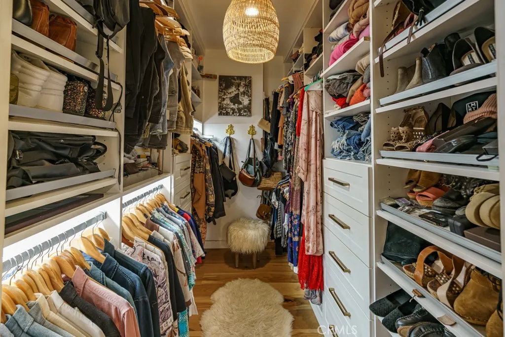 Additional image 130 of 704 Valita St, Venice, CA 90291