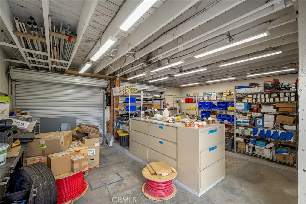 Additional image 75 of 2304 W Burbank Boulevard, Burbank, CA 91506