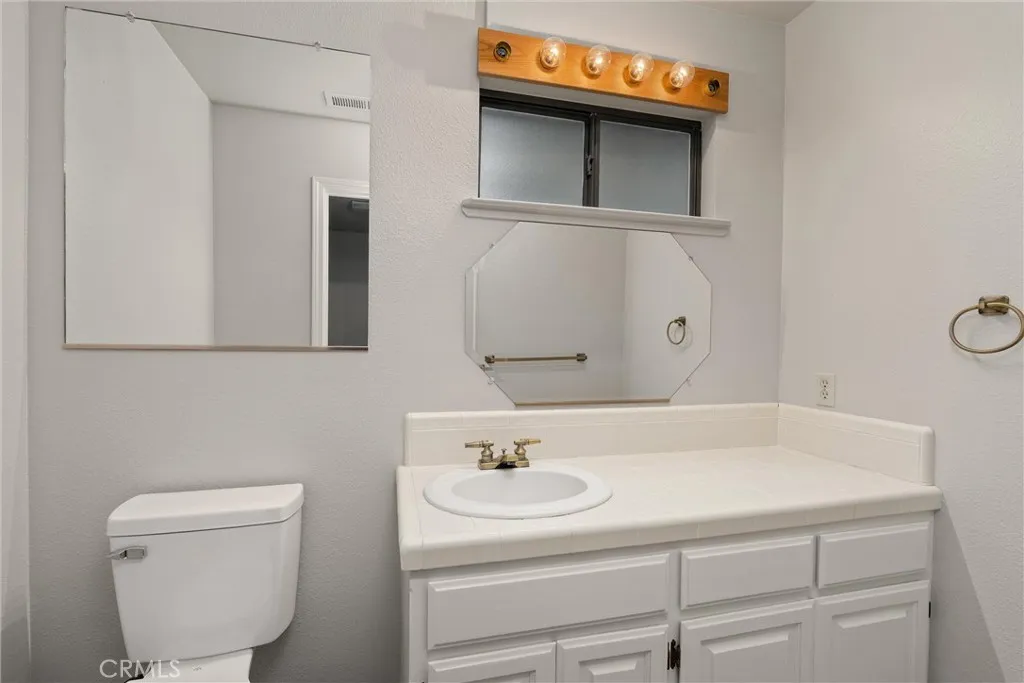 Additional image 50 of 1036 Gateway Ln, Chico, CA 95926