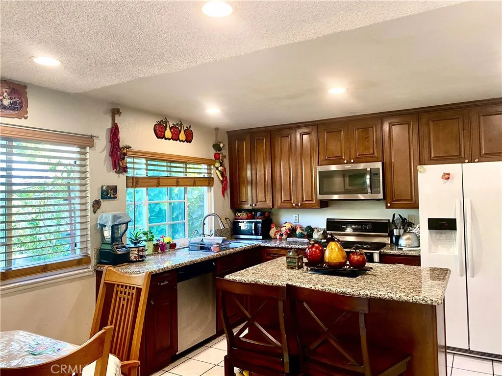 Additional image 5 of 1949 S Palm Place, Ontario, CA 91762