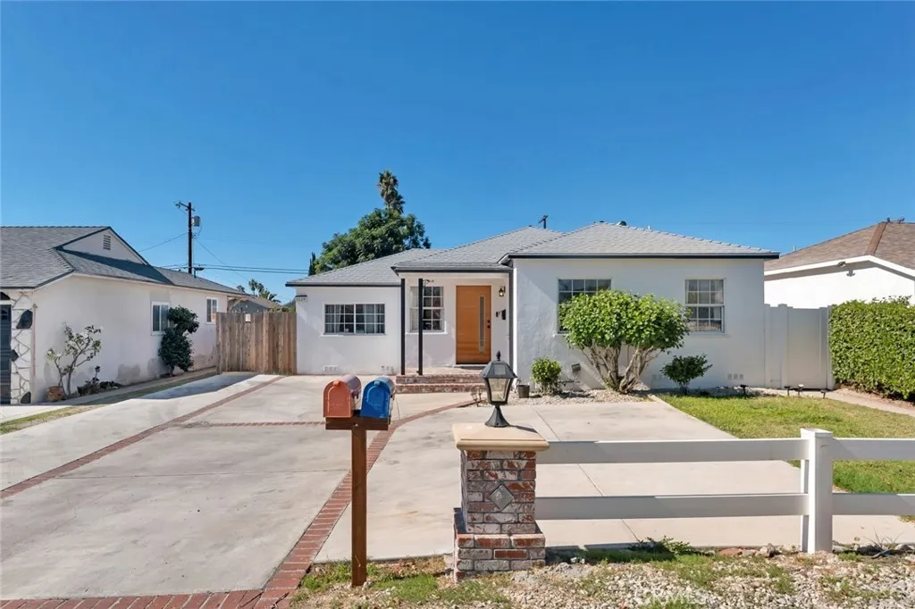 Additional image 93 of 8127 Radford Avenue, North Hollywood, CA 91605