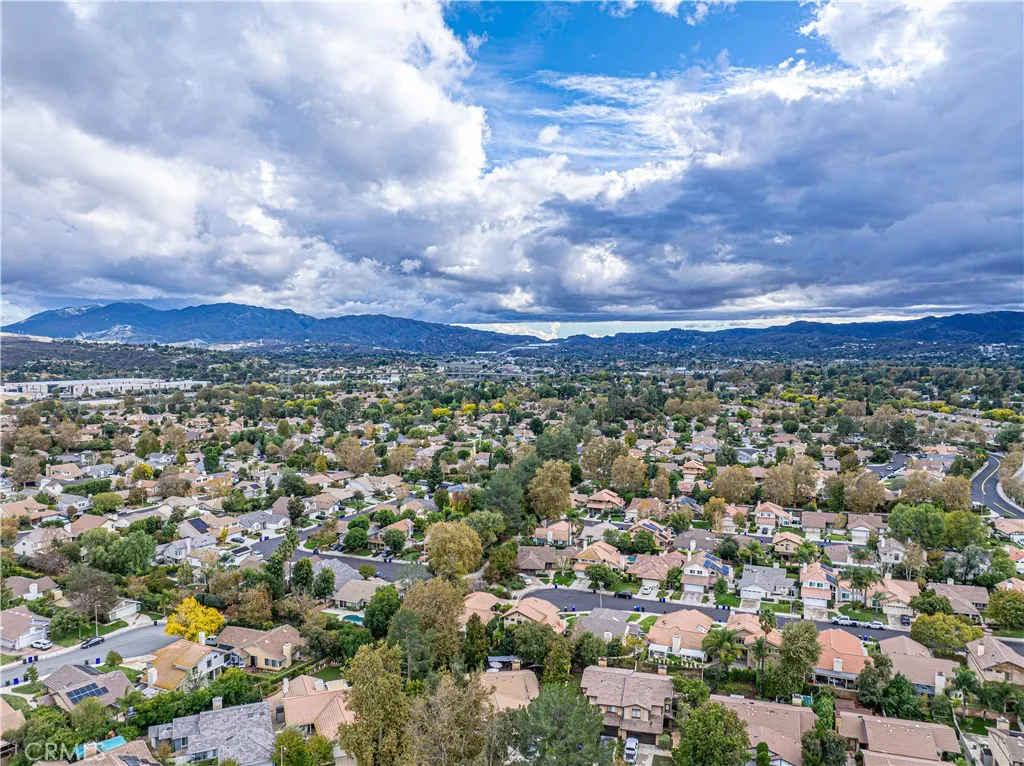 Additional image 41 of 23732 Via Tomas, Valencia, CA 91355