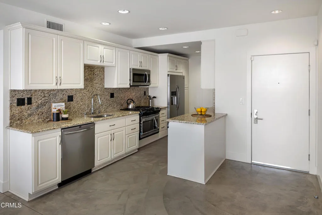 Additional image 4 of 133 S Los Robles Avenue Unit 501, Pasadena, CA 91101