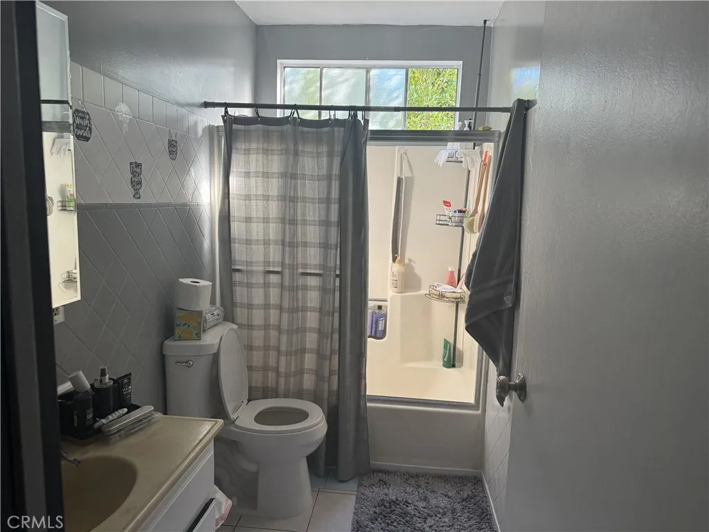 Property image for 6839 Geyser Avenue, Reseda, CA 91335