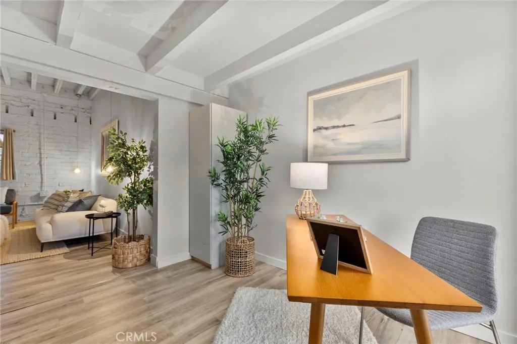 Additional image 59 of 941 W Hawthorn St Unit 9, San Diego, CA 92101