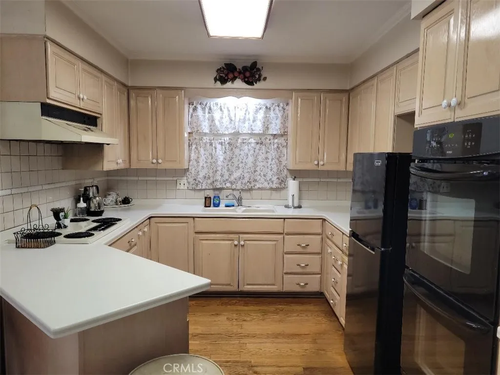 Additional image 4 of 915 S Glenview Rd, West Covina, CA 91791