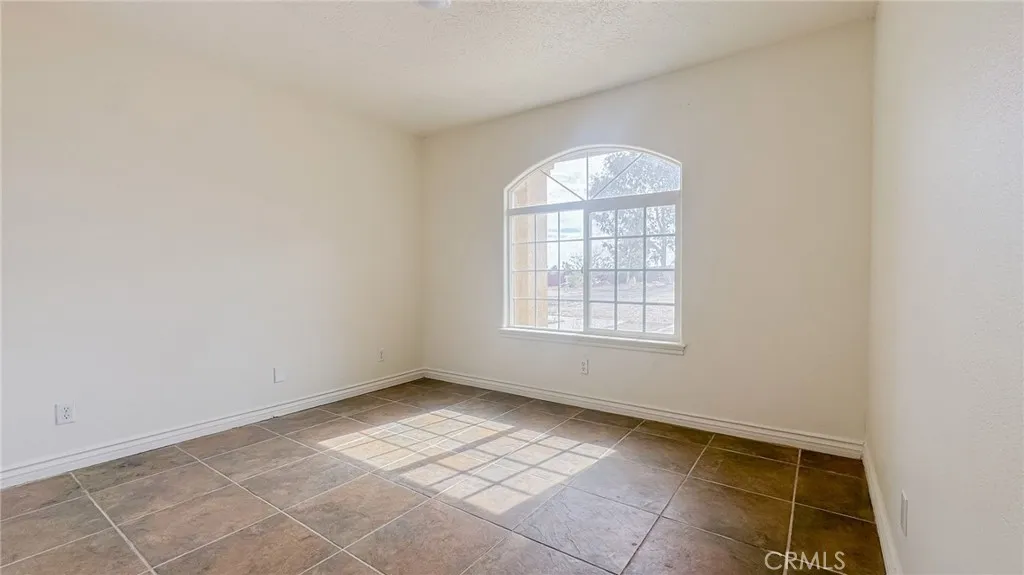 Additional image 9 of 11126 Arena Road, Pinon Hills, CA 92372