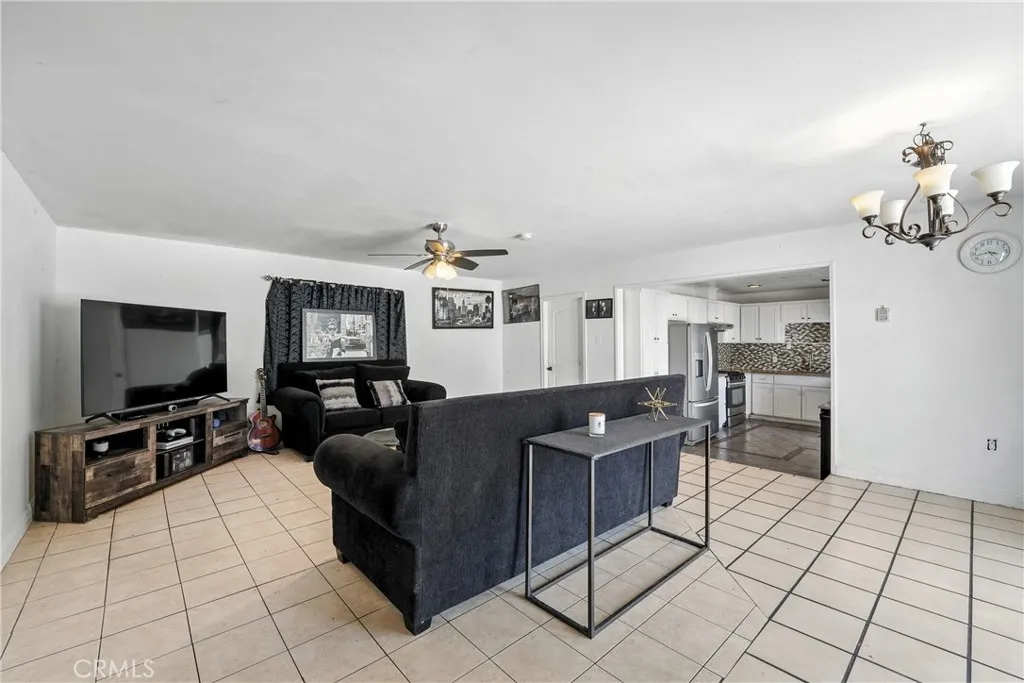 Additional image 11 of 10333 Capistrano Avenue, South Gate, CA 90280