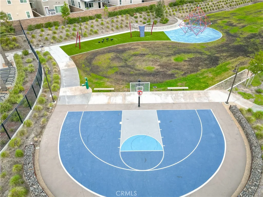 Additional image 55 of 16540 Wyndham Lane Unit 10, Fontana, CA 92336