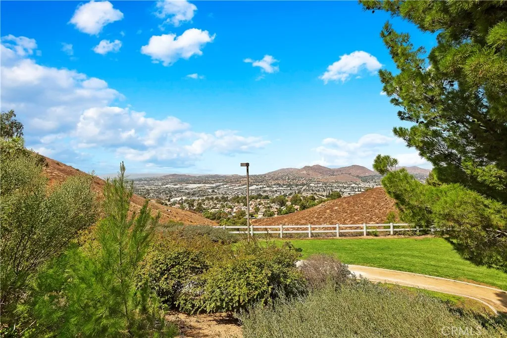 Additional image 136 of 17400 Sun Lake Terrace, Riverside, CA 92503