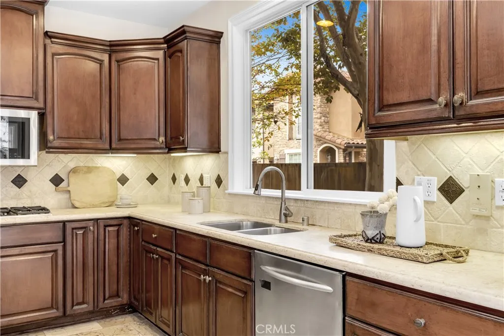 Additional image 16 of 2105 Canyon Circle, Costa Mesa, CA 92627