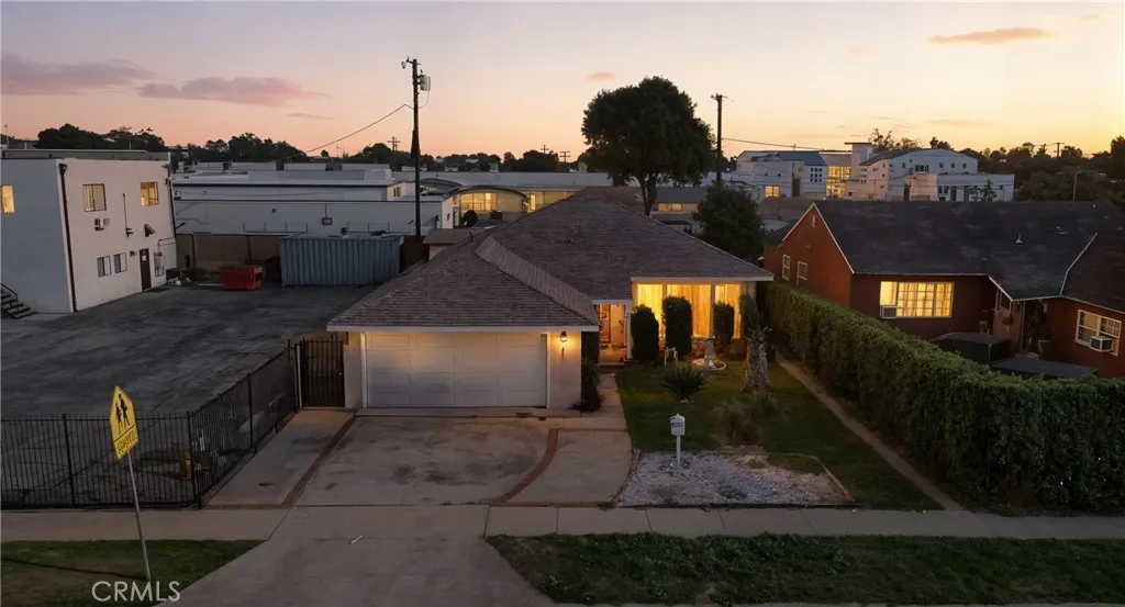 Additional image 66 of 12318 Halo Dr, Lynwood, CA 90262