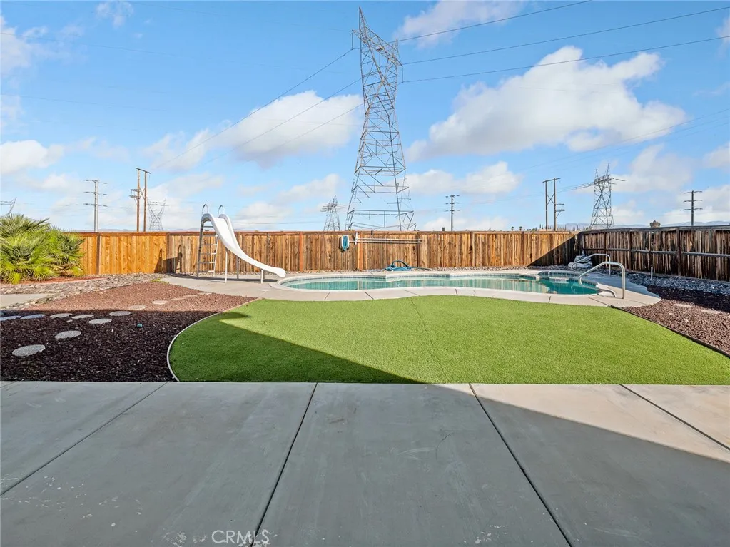 Additional image 79 of 12685 Biscayne Ave, Victorville, CA 92392