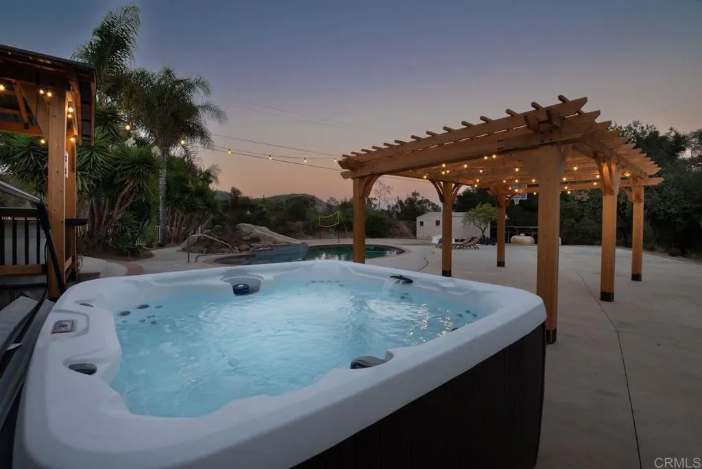 Additional image 63 of 1530 Windsong Lane, Escondido, CA 92026