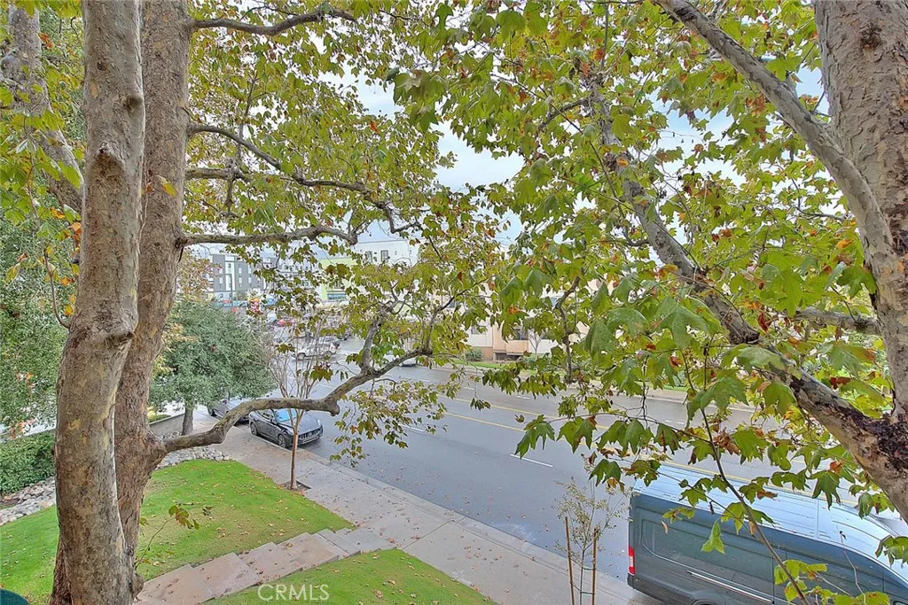 Additional image 7 of 460 Oak Street Unit 201, Glendale, CA 91204