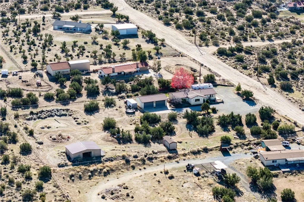 Additional image 70 of 10163 Ponderosa Rd, Pinon Hills, CA 92372