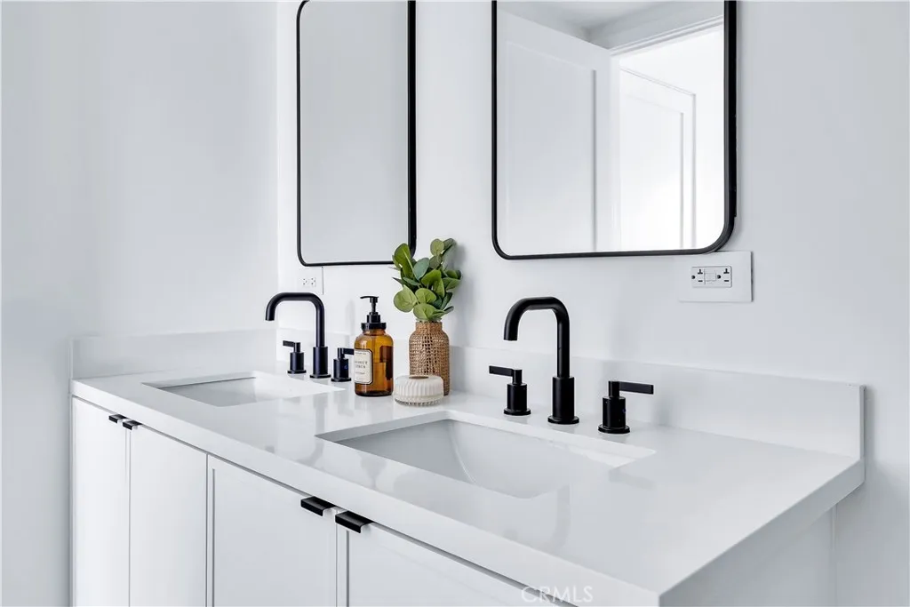 Additional image 91 of 226 Arena St Unit A, El Segundo, CA 90245