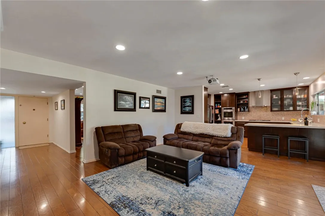 Additional image 42 of 5406 Hazeltine Avenue, Sherman Oaks, CA 91401