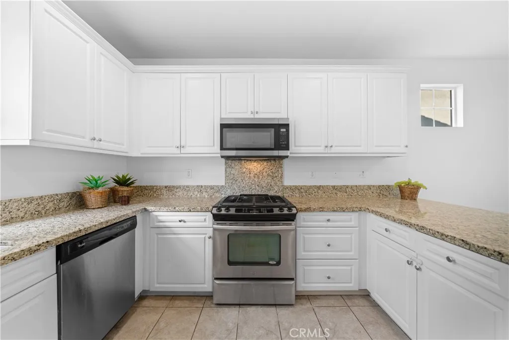 Additional image 53 of 2927 E Via terrano, Ontario, CA 91764