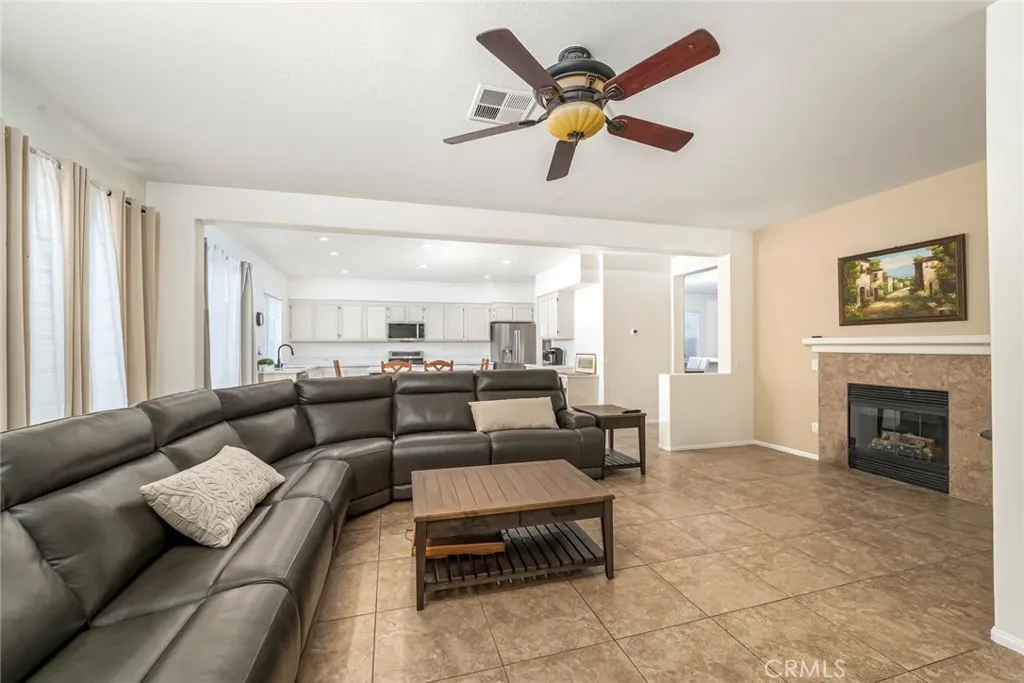 Additional image 16 of 476 Peregrine Ln, San Jacinto, CA 92582