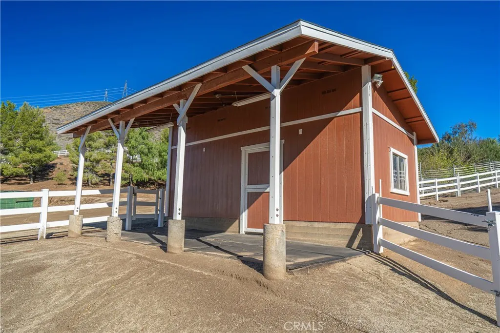 Additional image 120 of 9435 Hierba Rd, Agua Dulce, CA 91390