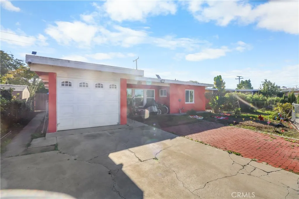 Additional image 4 of 1718 W 166th St, Compton, CA 90220