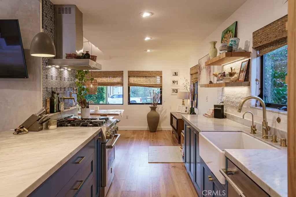 Additional image 111 of 704 Valita St, Venice, CA 90291