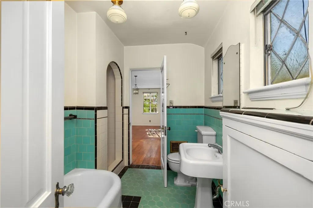 Additional image 90 of 1534 Linda Vista Avenue, Pasadena, CA 91103