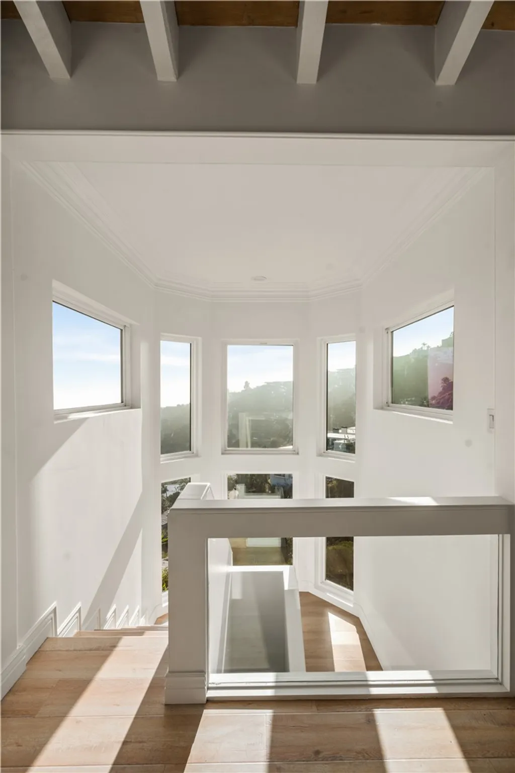 Additional image 22 of 2019 Sunset Plaza Drive, Los Angeles, CA 90069