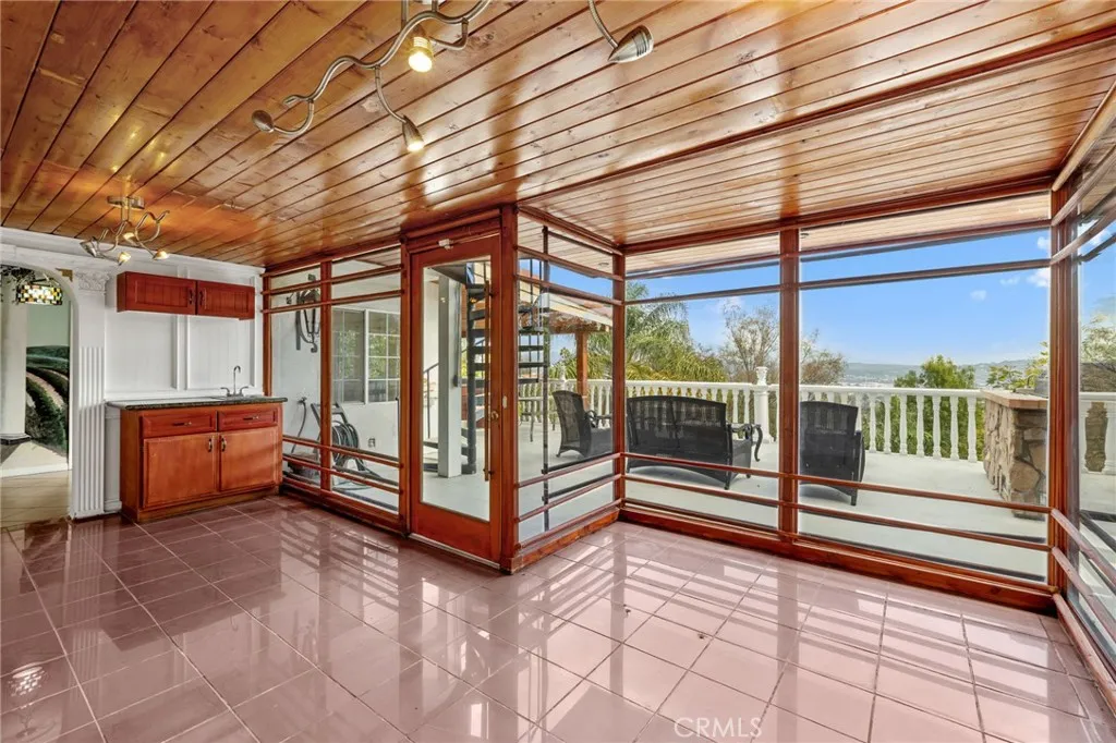 Additional image 133 of 3916 Carnavon, Los Angeles, CA 90027