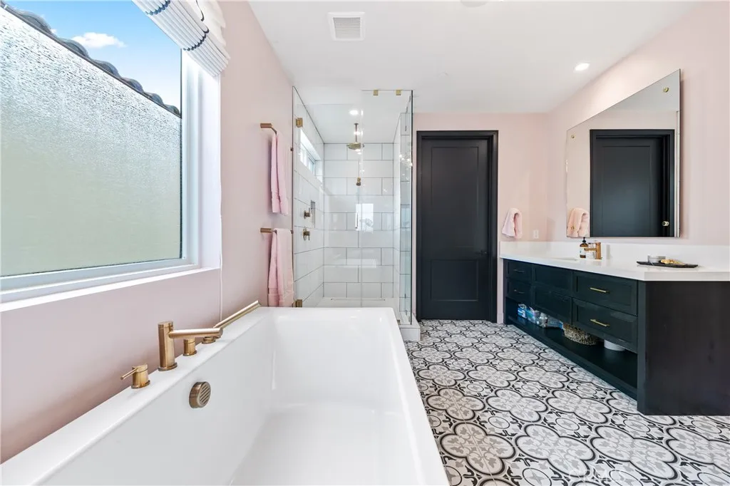 Additional image 109 of 15 Marina Way, Seal Beach, CA 90740