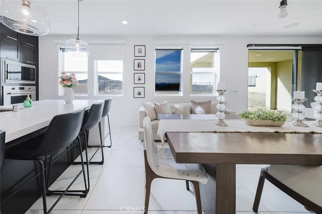 Additional image 5 of 19032 Carranza Lane, Santa Clarita, CA 91350