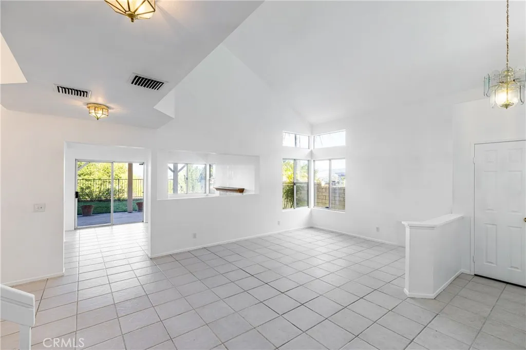 Additional image 27 of 19727 Scarlet Meadow Drive, Newhall, CA 91321