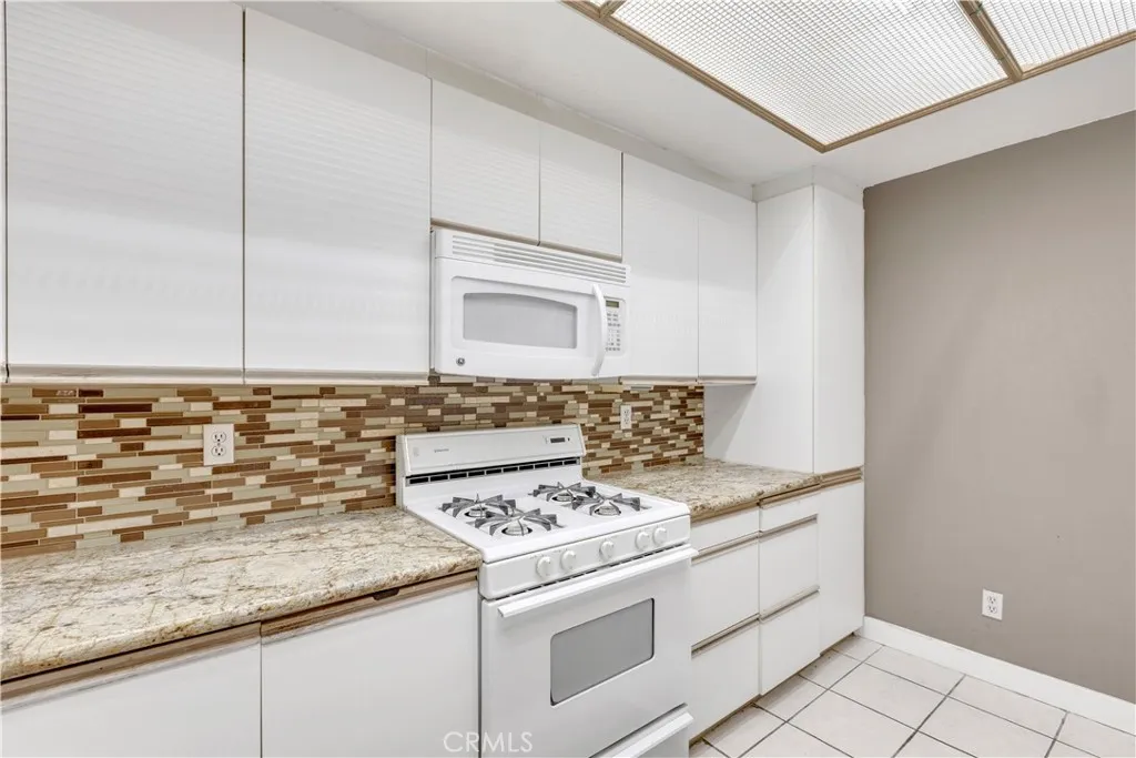 Additional image 14 of 10511 Ashton Unit 101, Los Angeles, CA 90024