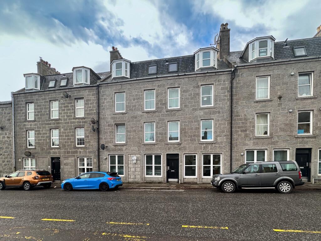 George Street, City Centre, Aberdeen, AB25