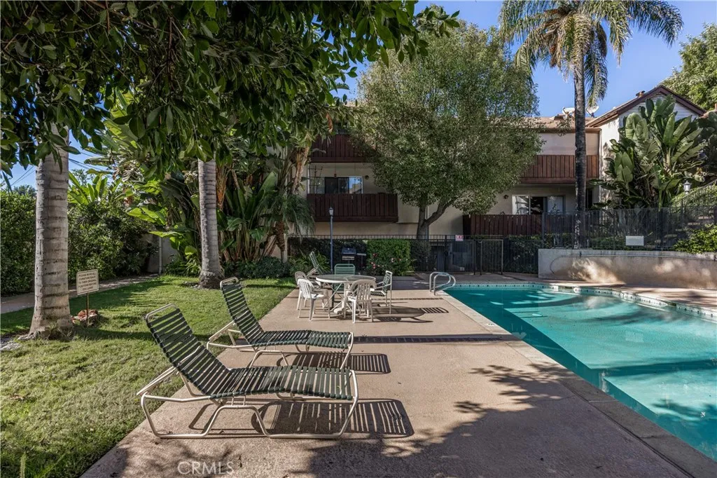 Additional image 45 of 14960 Victory Unit 102, Van Nuys, CA 91411