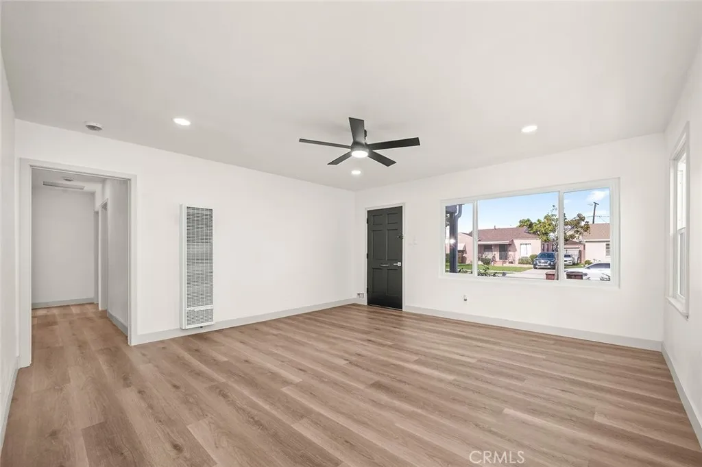 Additional image 50 of 924 W Almond Street, Compton, CA 90220