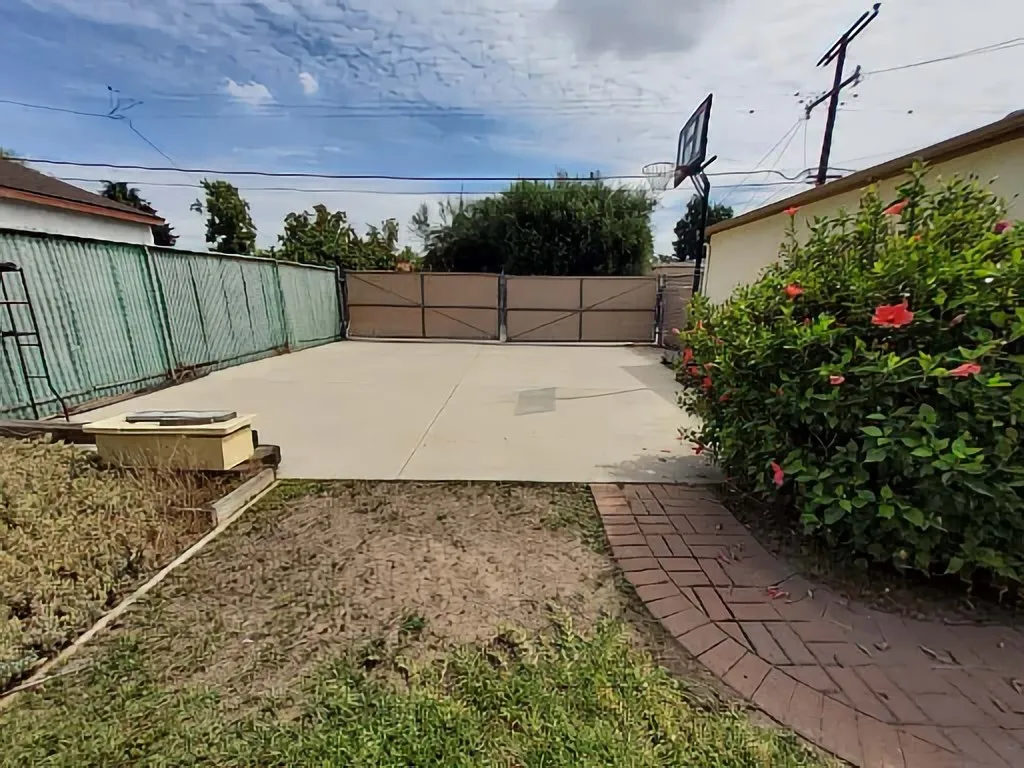 Additional image 55 of 1024 S 6th St, Alhambra, CA 91801