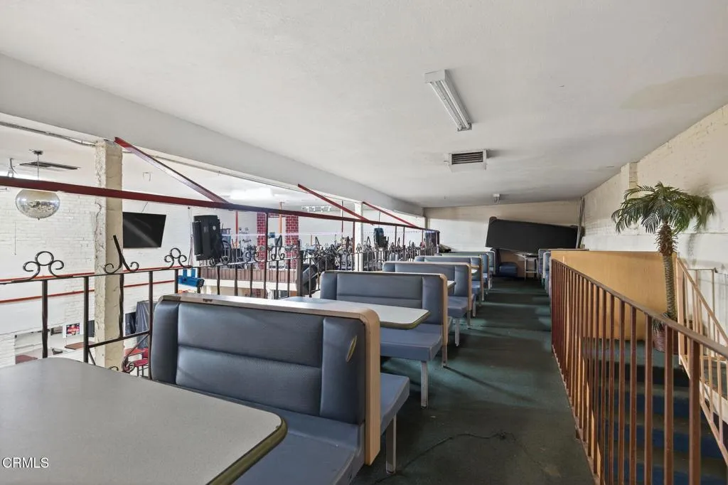 Additional image 13 of 974 E Main Street, Santa Paula, CA 93060