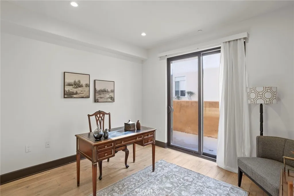 Additional image 42 of 10523 Ashton Unit 101, Los Angeles, CA 90024