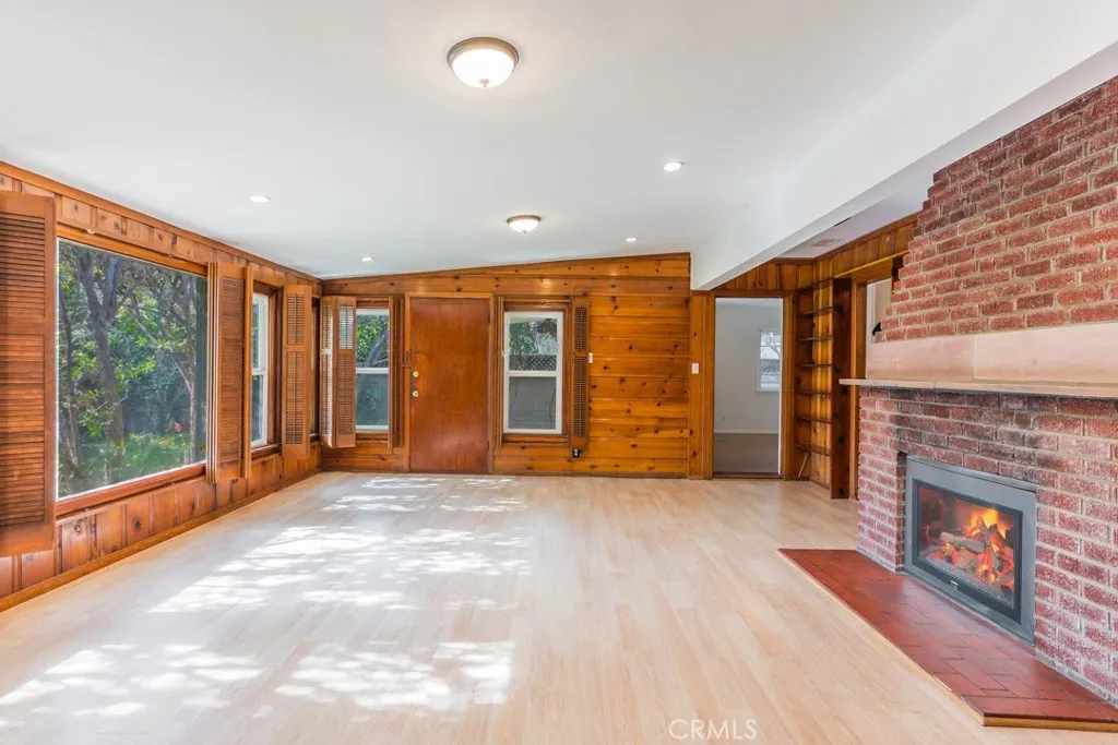 Additional image 96 of 12500 Martha St, Valley Village, CA 91607