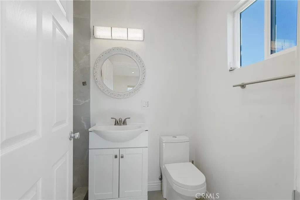 Additional image 23 of 12317 Roscoe, Sun Valley, CA 91352