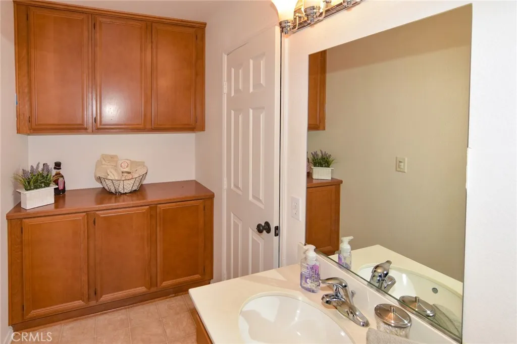 Additional image 36 of 14159 Fresian Avenue, Apple Valley, CA 92307