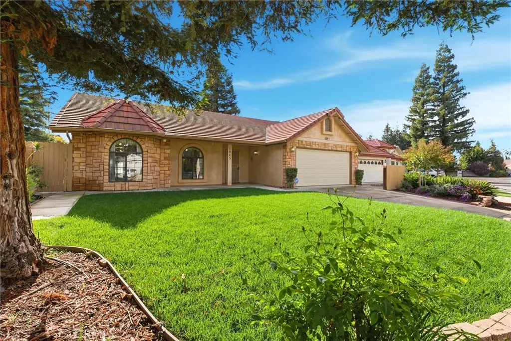 Additional image 62 of 1845 E Evergreen Court, Visalia, CA 93292