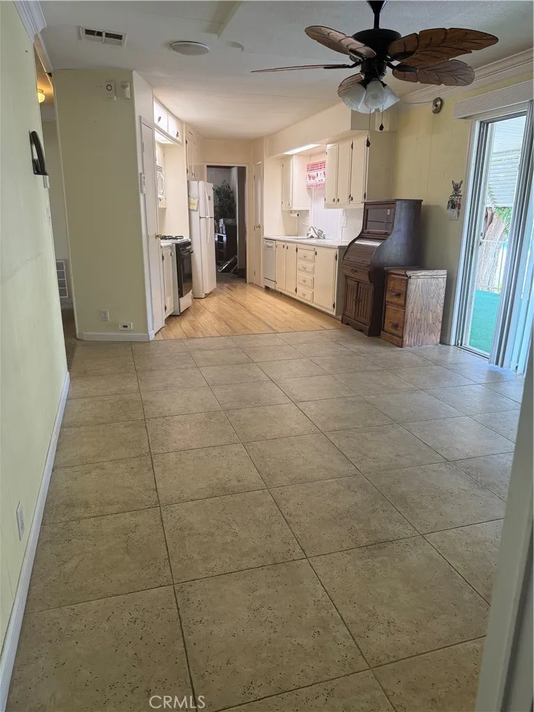 Additional image 36 of 590 Santa Lucia Dr, Hemet, CA 92543